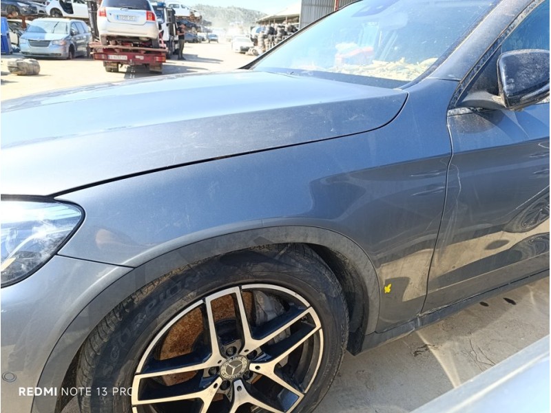 Recambio de aleta delantera izquierda para mercedes-benz clase glc (w253) glc 250 4matic (253.946) referencia OEM IAM A253880011