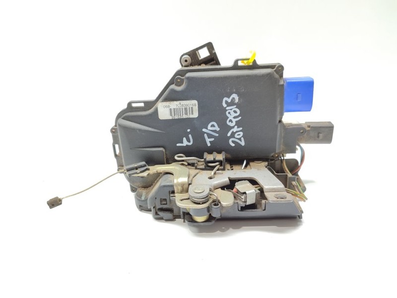 Recambio de cerradura puerta trasera derecha para volkswagen touareg (7la) tdi v10 referencia OEM IAM 7L0839016B  