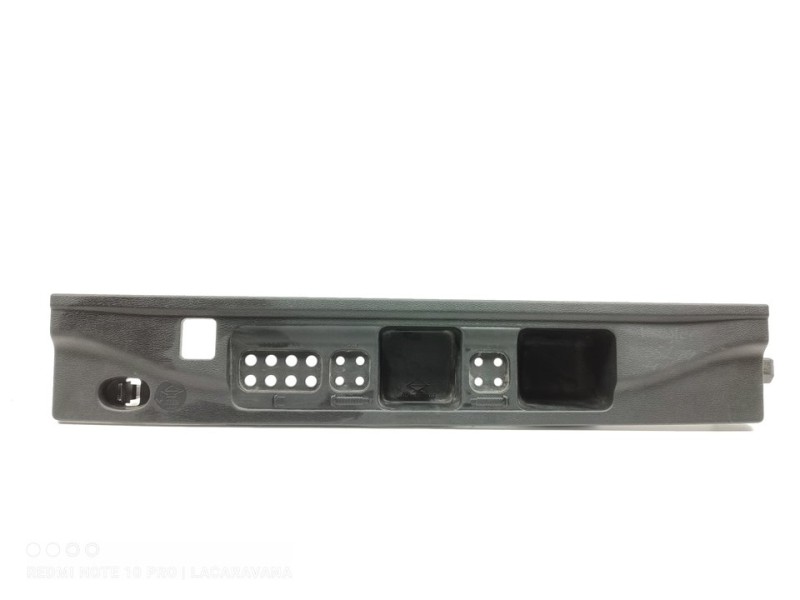 Recambio de moldura para jeep wrangler / wrangler unlimited sahara referencia OEM IAM 5PR15TRMAA  
