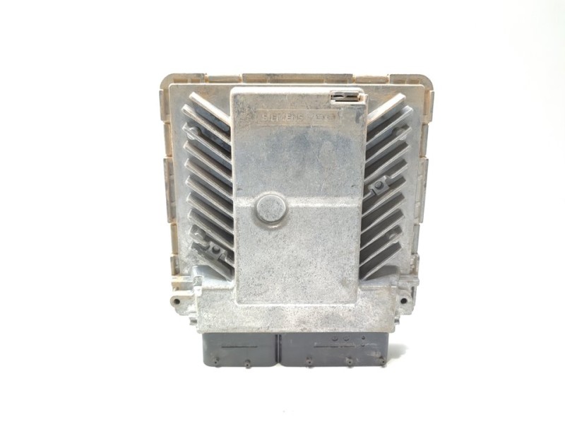 Recambio de centralita motor uce para volkswagen passat berlina (3c2) advance referencia OEM IAM 03G906018CD  