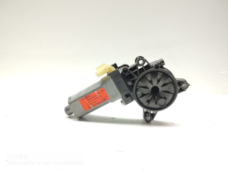 Recambio de motor elevalunas trasero derecho para kia sorento emotion 4wd referencia OEM IAM 834602P000  