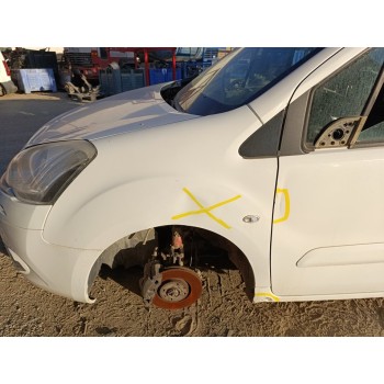 Recambio de aleta delantera izquierda para citroën berlingo station wagon seduction referencia OEM IAM 7840W2  