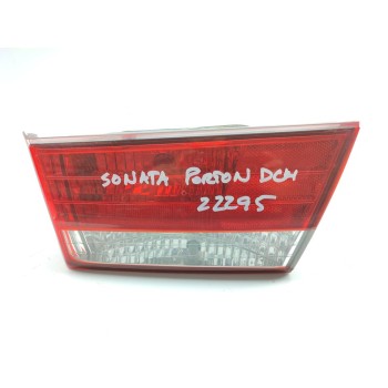 Recambio de piloto trasero derecho interior para hyundai sonata (nf) 2.0 crdi style referencia OEM IAM 924043K0  