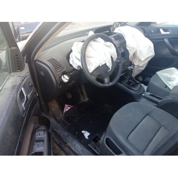 skoda octavia berlina (1z3) del año 2005