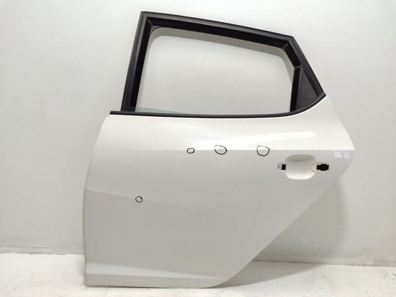 Recambio de puerta trasera izquierda para seat ibiza (6j5) sport referencia OEM IAM 6J4833055  