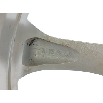 Recambio de llanta para renault megane iv grandtour zen referencia OEM IAM 403005049R  