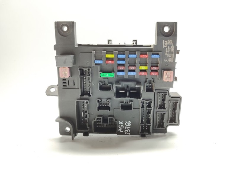 Recambio de caja reles / fusibles para mitsubishi asx (ga0w) challenge 2wd referencia OEM IAM 8637B544  