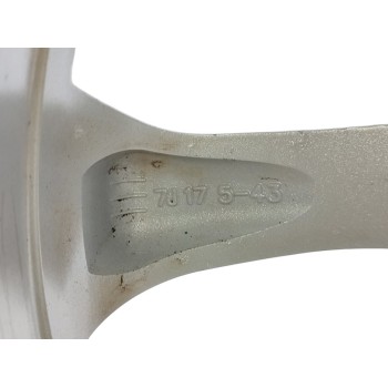 Recambio de llanta para renault megane iv grandtour zen referencia OEM IAM 403005049R  