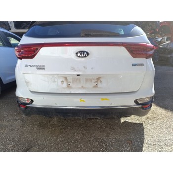 Recambio de paragolpes trasero para kia sportage drive 2wd referencia OEM IAM 86640F1500  