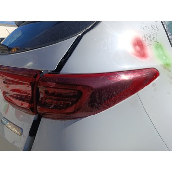 Recambio de piloto trasero derecho para kia sportage drive 2wd referencia OEM IAM 92402F1600  
