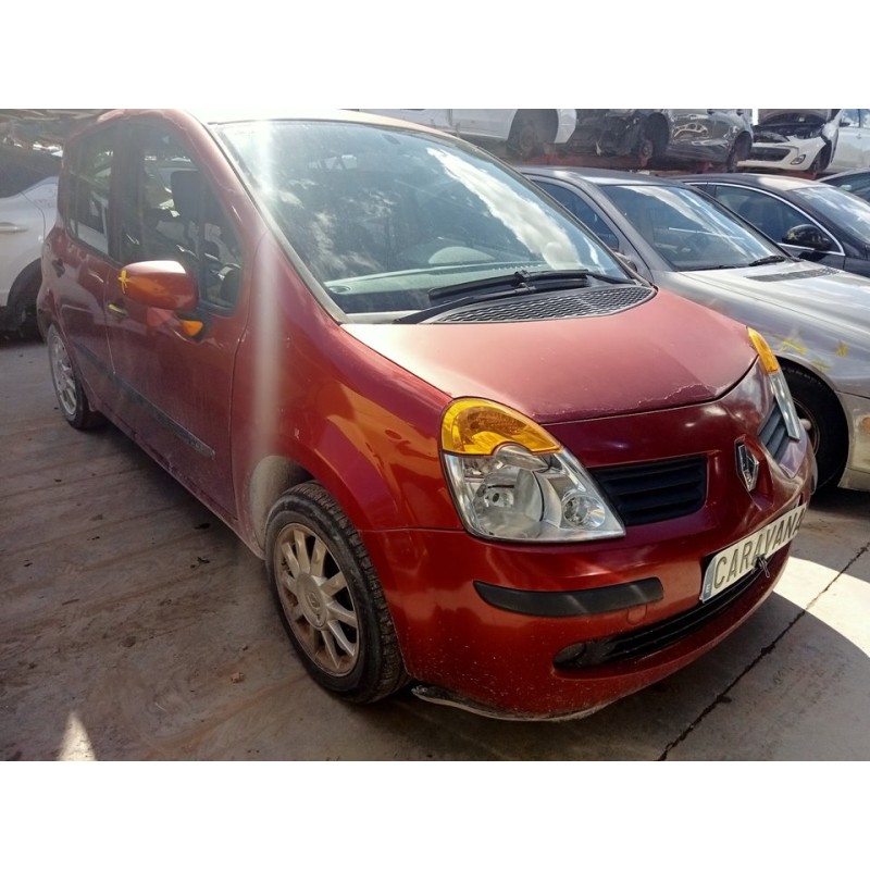 renault modus del año 2004