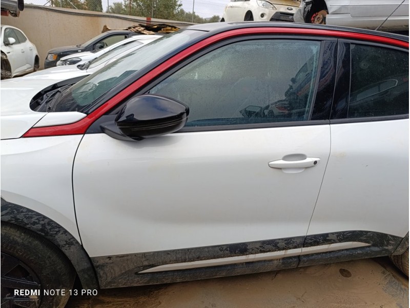 Recambio de puerta delantera izquierda para opel mokka gs line referencia OEM IAM 9837505080  