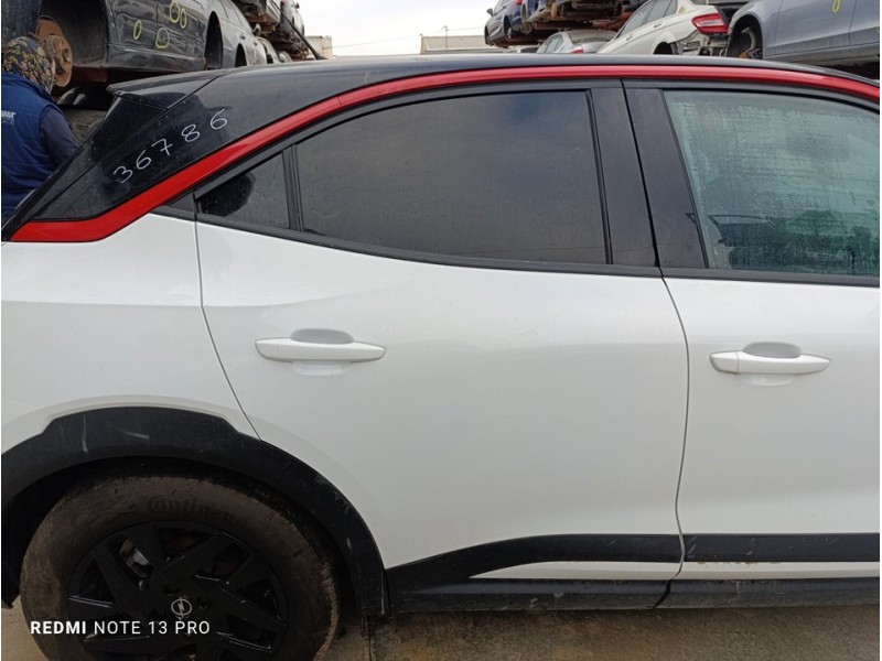 Recambio de puerta trasera derecha para opel mokka gs line referencia OEM IAM 9837506480  