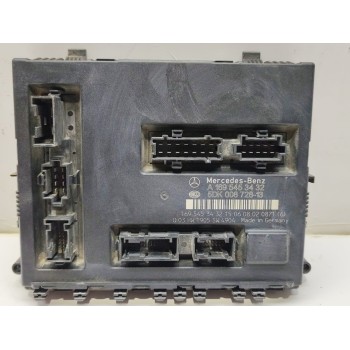 CAJA RELES / FUSIBLES A1695453432 