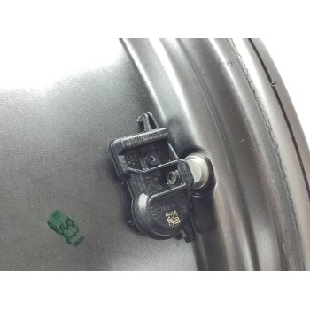 Recambio de llanta para toyota yaris (xp21) hybrid active tech referencia OEM IAM 42611YP500  