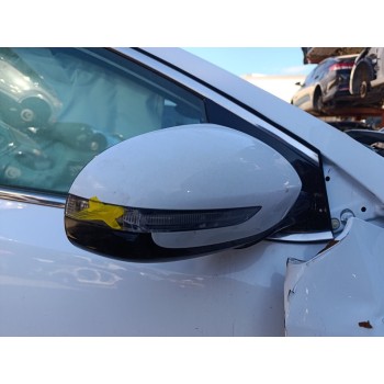 Recambio de retrovisor derecho para kia sportage drive 2wd referencia OEM IAM 87620F1560  