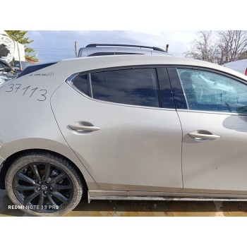 Recambio de puerta trasera derecha para mazda 3 berlina (bp) exclusive-line referencia OEM IAM BDY07202XC  