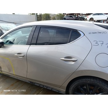 Recambio de puerta trasera izquierda para mazda 3 berlina (bp) exclusive-line referencia OEM IAM BDY07302XC  