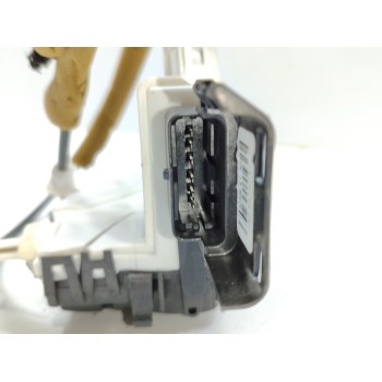 Recambio de cerradura puerta lateral derecha para peugeot partner kombi active referencia OEM IAM 828423  