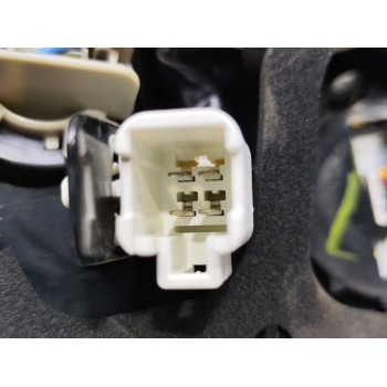 Recambio de piloto trasero derecho para toyota yaris active referencia OEM IAM 815500DB70  