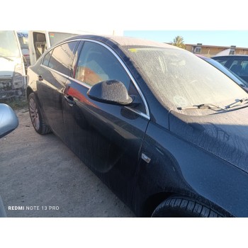 opel insignia berlina del año 2010