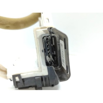 Recambio de cerradura puerta delantera derecha para peugeot partner kombi active referencia OEM IAM 828405  