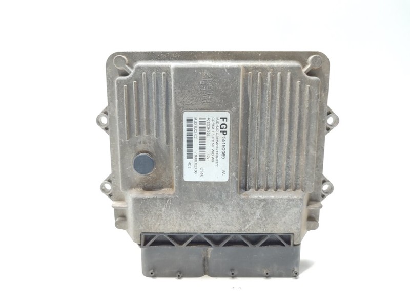 Recambio de centralita motor uce para opel corsa c cosmo referencia OEM IAM 55190069  
