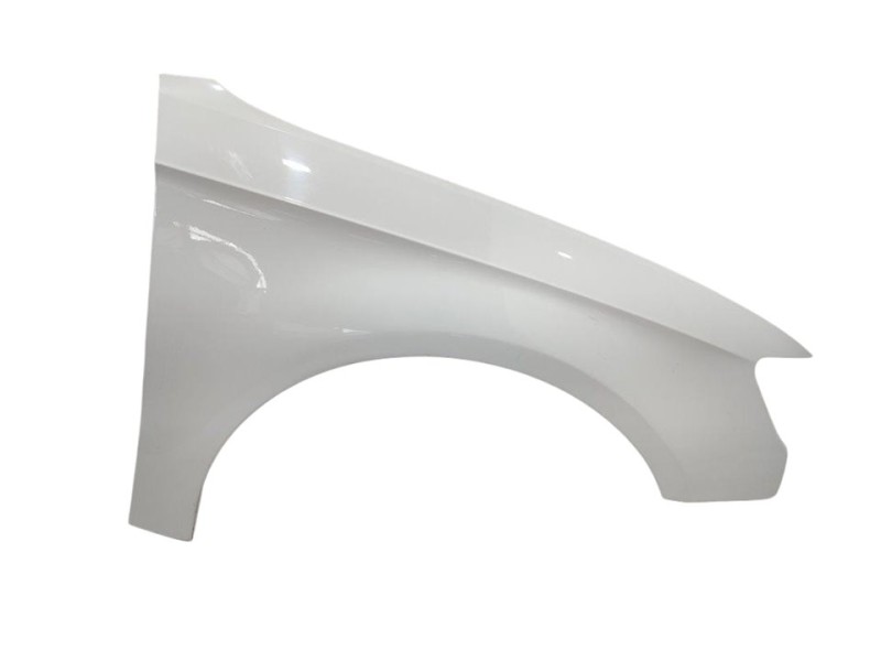 Recambio de aleta delantera derecha para audi a3 sportback (8va) ambition referencia OEM IAM 8V0821106G  