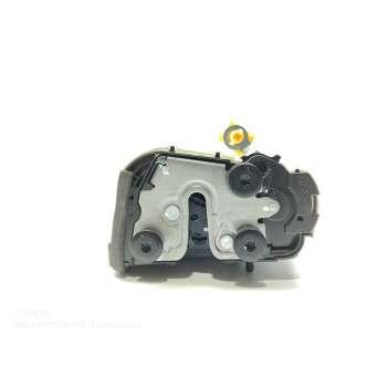 Recambio de cerradura puerta trasera derecha para mg zs comfort referencia OEM IAM 10845783  