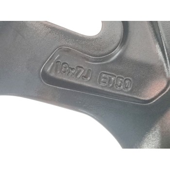 Recambio de llanta para toyota c-hr hybrid active referencia OEM IAM 42611F4040  