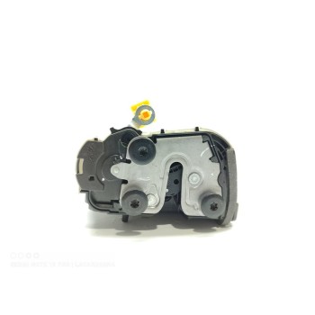 Recambio de cerradura puerta trasera izquierda para mg zs comfort referencia OEM IAM 10845782  