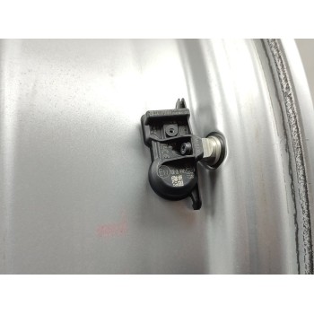 Recambio de llanta para toyota yaris (xp21) hybrid style referencia OEM IAM 42611K0030  