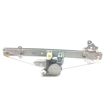 ELEVALUNAS DELANTERO DERECHO 807205FA0A / 807205FA2A 