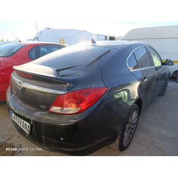 opel insignia berlina del año 2010
