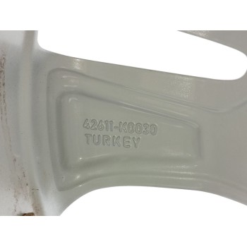 Recambio de llanta para toyota yaris (xp21) hybrid style referencia OEM IAM 42611K0030  