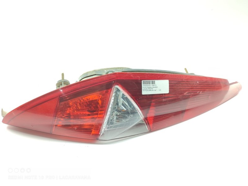 Recambio de piloto trasero izquierdo para fiat punto berlina (188) referencia OEM IAM   