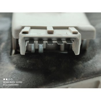 Recambio de piloto trasero izquierdo para ford fiesta berl./courier surf referencia OEM IAM A2810881  