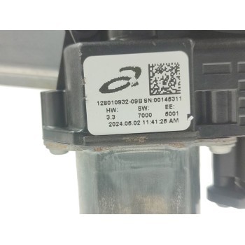 Recambio de elevalunas delantero izquierdo para dacia sandero iii stepway expression referencia OEM IAM 807217905R  