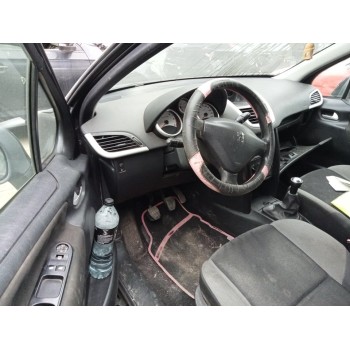 peugeot 207 del año 2009