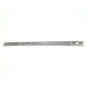 Recambio de faldon lateral para audi a3 sedán (8vm) s line edition referencia OEM IAM 8V5853860  