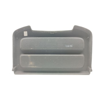 Recambio de bandeja trasera para dacia sandero comfort referencia OEM IAM 794205491R  