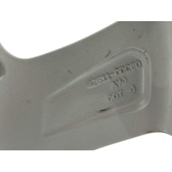 Recambio de llanta para toyota yaris hybrid feel! referencia OEM IAM 426110DC60  