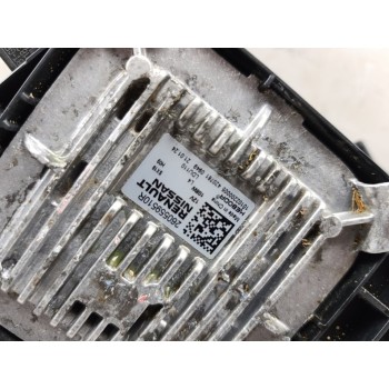 Recambio de faro izquierdo para renault captur ii e-tech engineered referencia OEM IAM 260606466R  