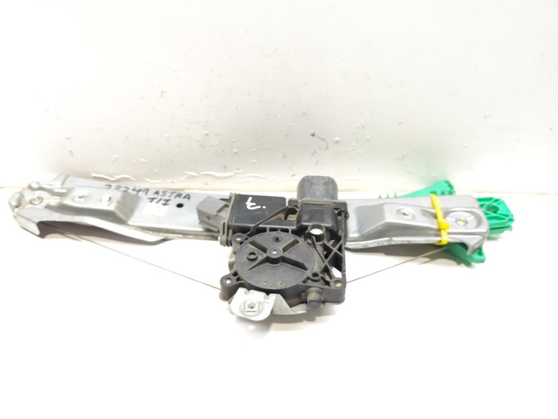 Recambio de elevalunas trasero izquierdo para opel astra j sports tourer cosmo referencia OEM IAM 13350761  