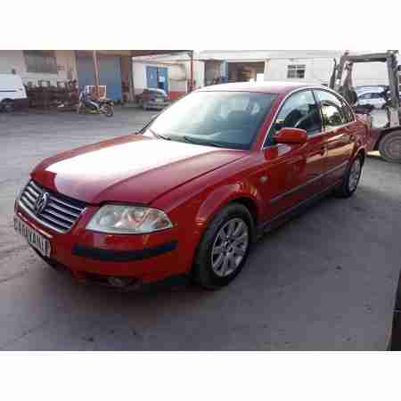 VOLKSWAGEN PASSAT BERLINA (3B3)