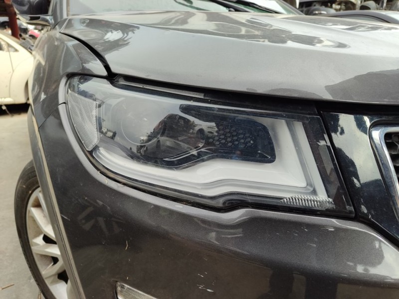 Recambio de faro derecho para jeep compass (m7) limited fwd referencia OEM IAM K55112716AG  
