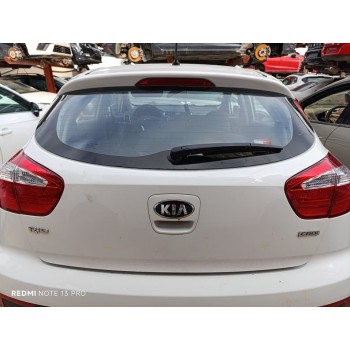 Recambio de porton trasero para kia rio basic referencia OEM IAM 737001W220  