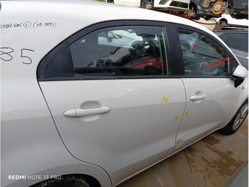 Recambio de puerta trasera derecha para kia rio basic referencia OEM IAM 770041W210  