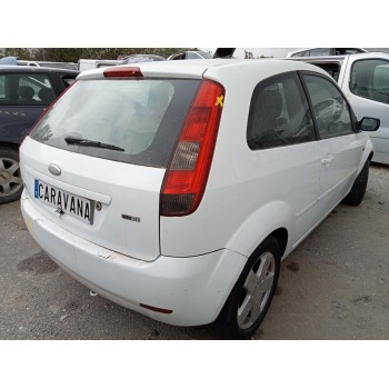 ford fiesta (cbk) del año 2004