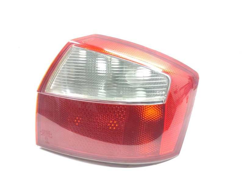 Recambio de piloto trasero derecho para audi a4 berlina (8e) 1.9 tdi (96kw) referencia OEM IAM 8E5945218  